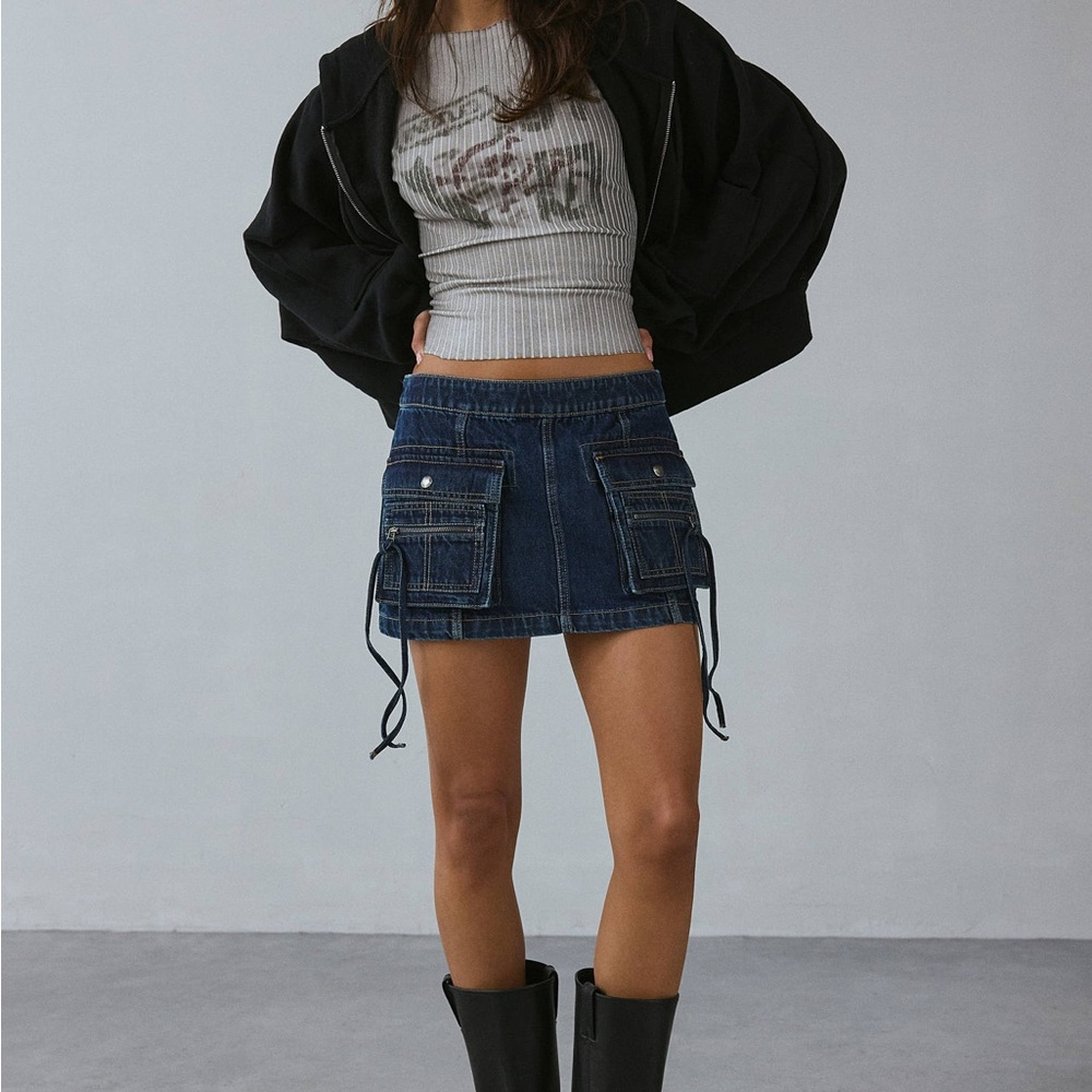 NWOT BDG Ranger Cargo Denim Micro Mini Skirt